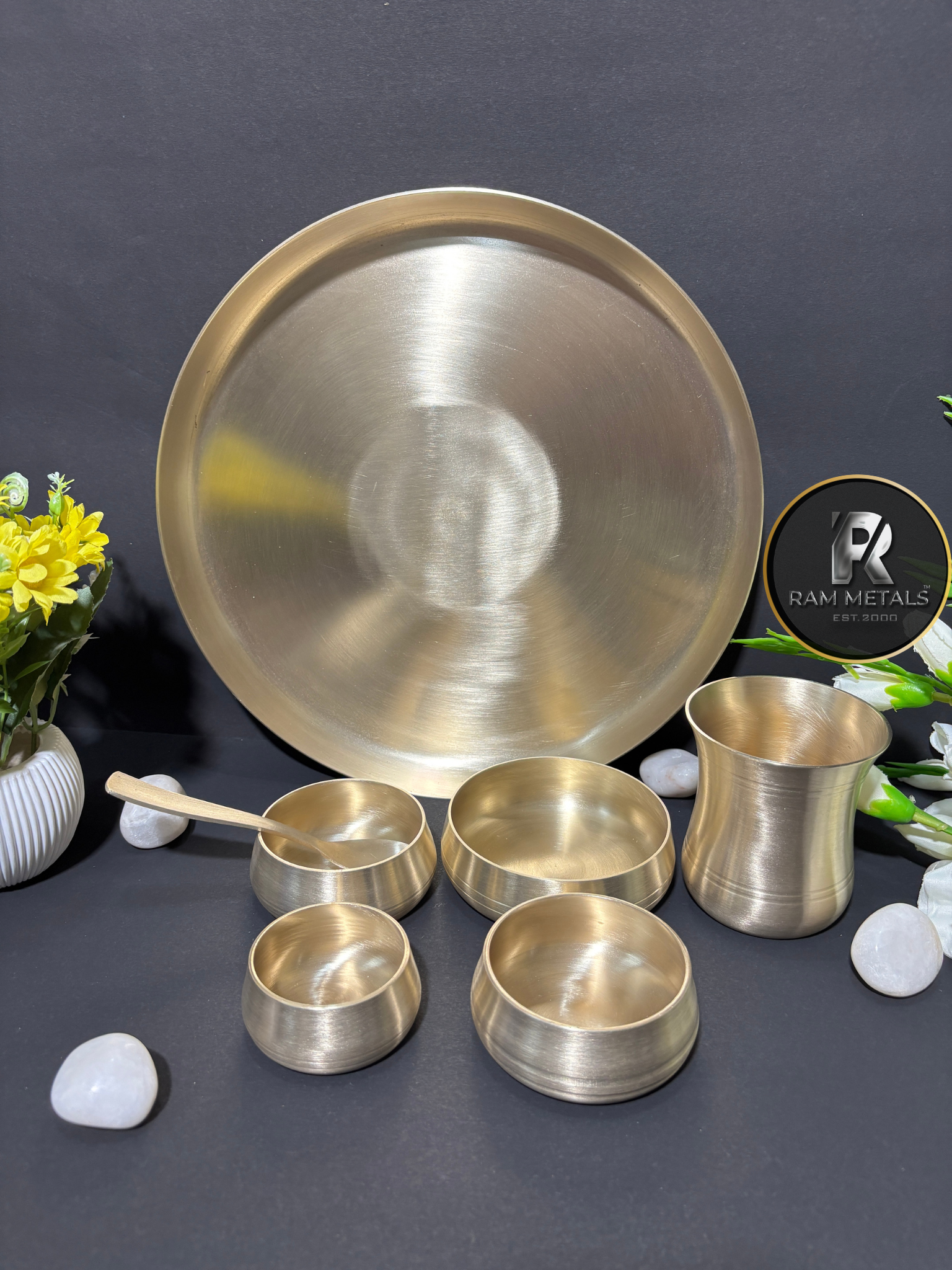 Premium Bronze Gulfa Thali Set (Kansa Dinner Set) - Handcrafted Manufacturer, Supplier, Wholesaler & Exporter in India